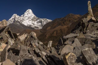 I've posted this photo of Ama Dablam on Instagram recently. Click it to see the related webpage.